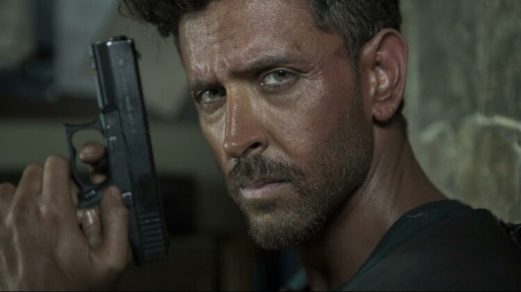 Fighter Hrithik Penta biggest aerial action film complete preparation like this before sitting on pilot seat