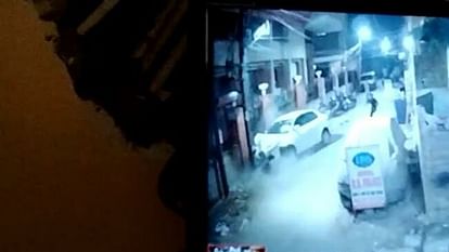 aranasi: Car ran over guest house operator, pulled him out from under the vehicle, CCTV footage viral