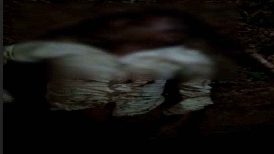 chhattisgarh dead body of a youth found floating in canal not identified police probe on