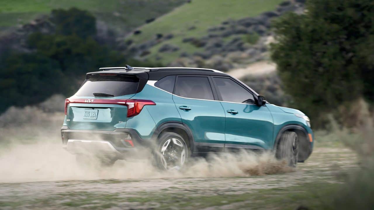 2023 Kia Seltos facelift vs Rival SUVs in mid-size SUV Segment Price Comparison