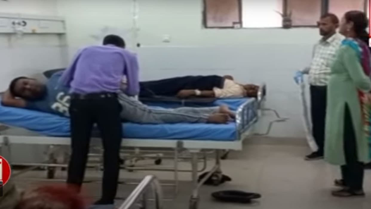 Five people of Muzaffarnagar have died in Hoshiarpur accident and there is an atmosphere of sorrow in families