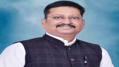 UP Nikay Chunav: Vandana, Kajal, Fatima to Ajay and Seema, story of Mayor candidates of samajwadi party