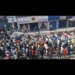 शव यात्रा में भड़के लोग