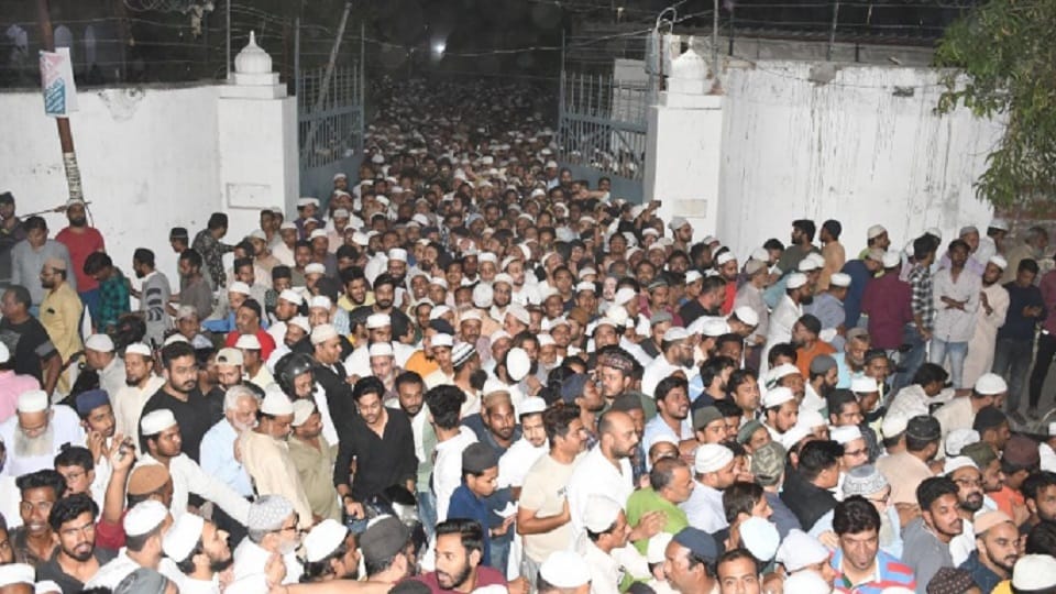 Maulana Rabe Hasni Nadvi passed away at the age of 94