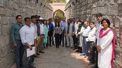 MP: फ्रांस डेवलपमेंट एजेंसी, यूरोपीय संघ और NIUA के प्रतिनिधि पहुंचे उज्जैन, पुरातात्विक स्थलों की करेंगे सैर Representatives of France Development Agency, European Union and NIUA reached Ujjain