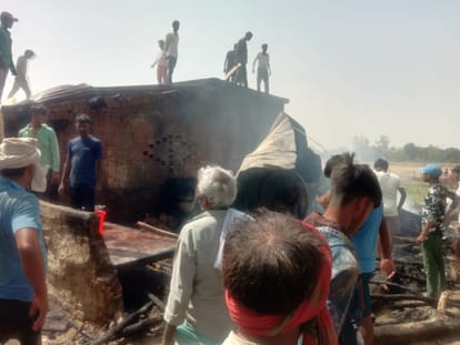 Daughter wedding Item burnt in fire along with household in azamgarh house fire