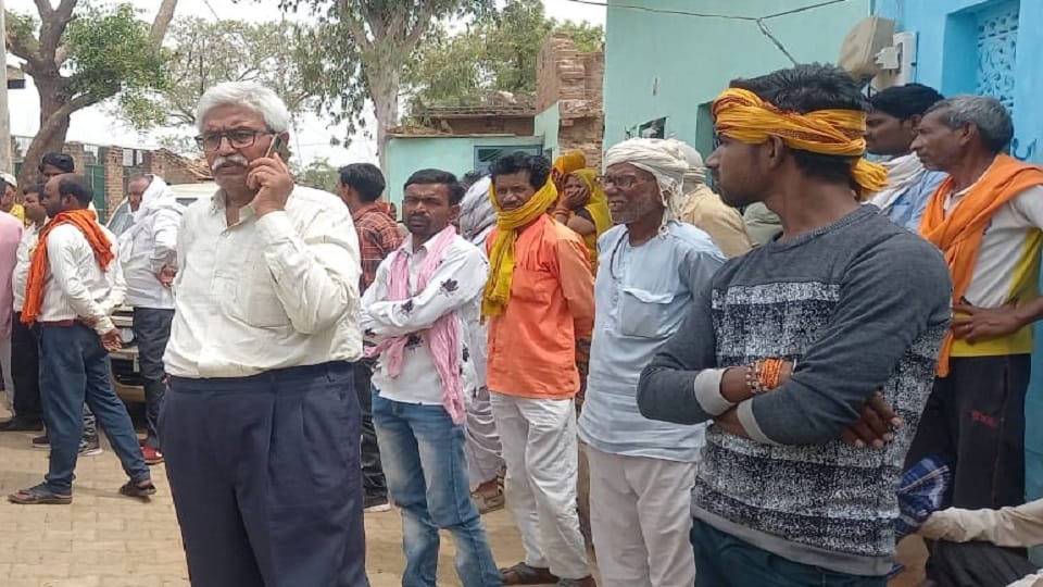 Dead body found in woman s house in Shahjahanpur, Jhansi woman alone at time of incident