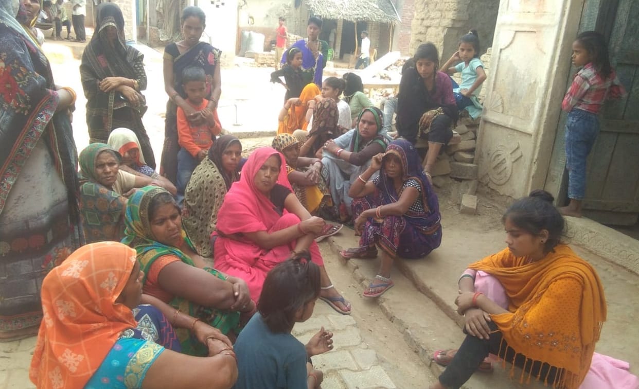 Teenager dies due to drowning in pond in Kannauj, four friends went to bath, three were saved by villagers