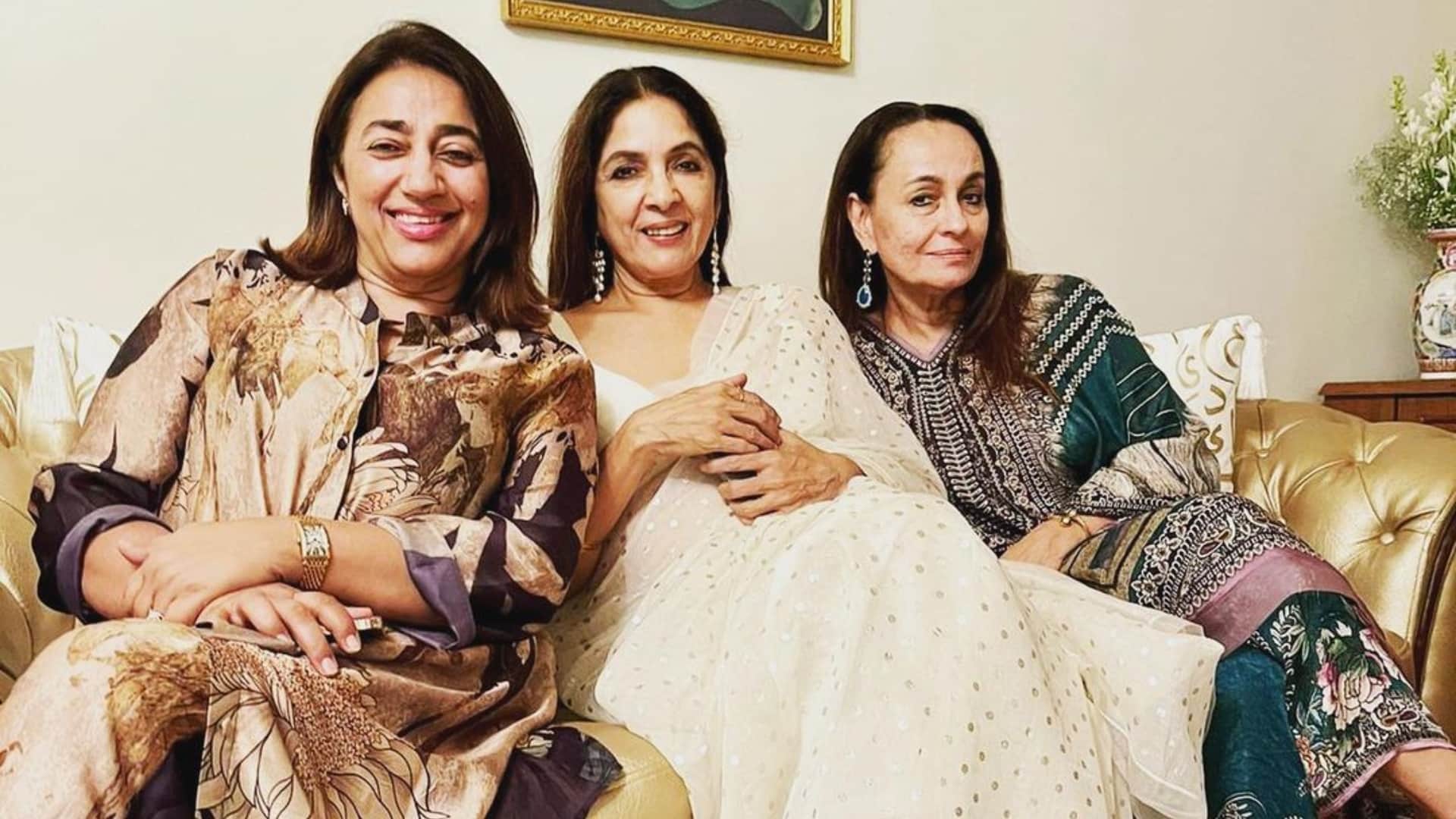 Zeenat Aman Soni Razdan Neena Gupta have a get together and it looks like all things fun see here