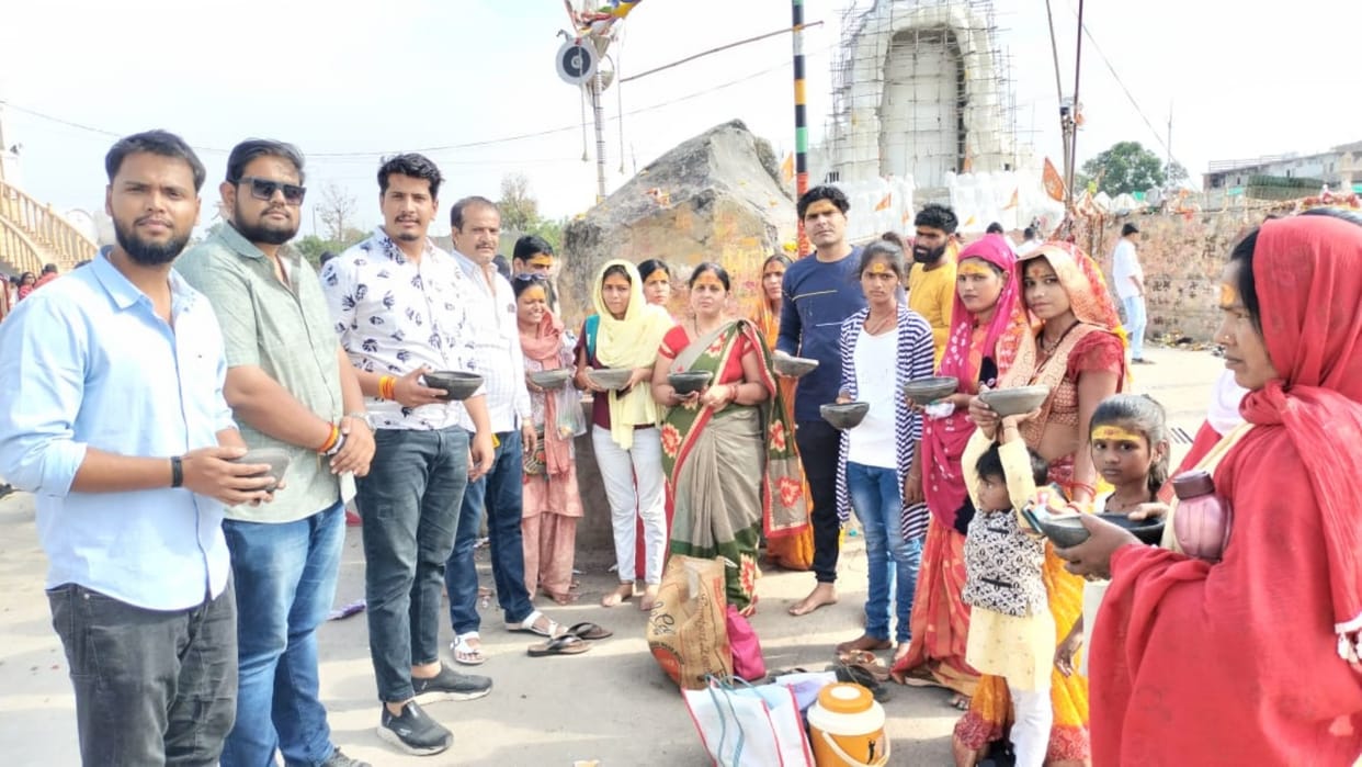 Sehore News Vithalesh Seva Samiti unique campaign campaign to provide food and water to birds started