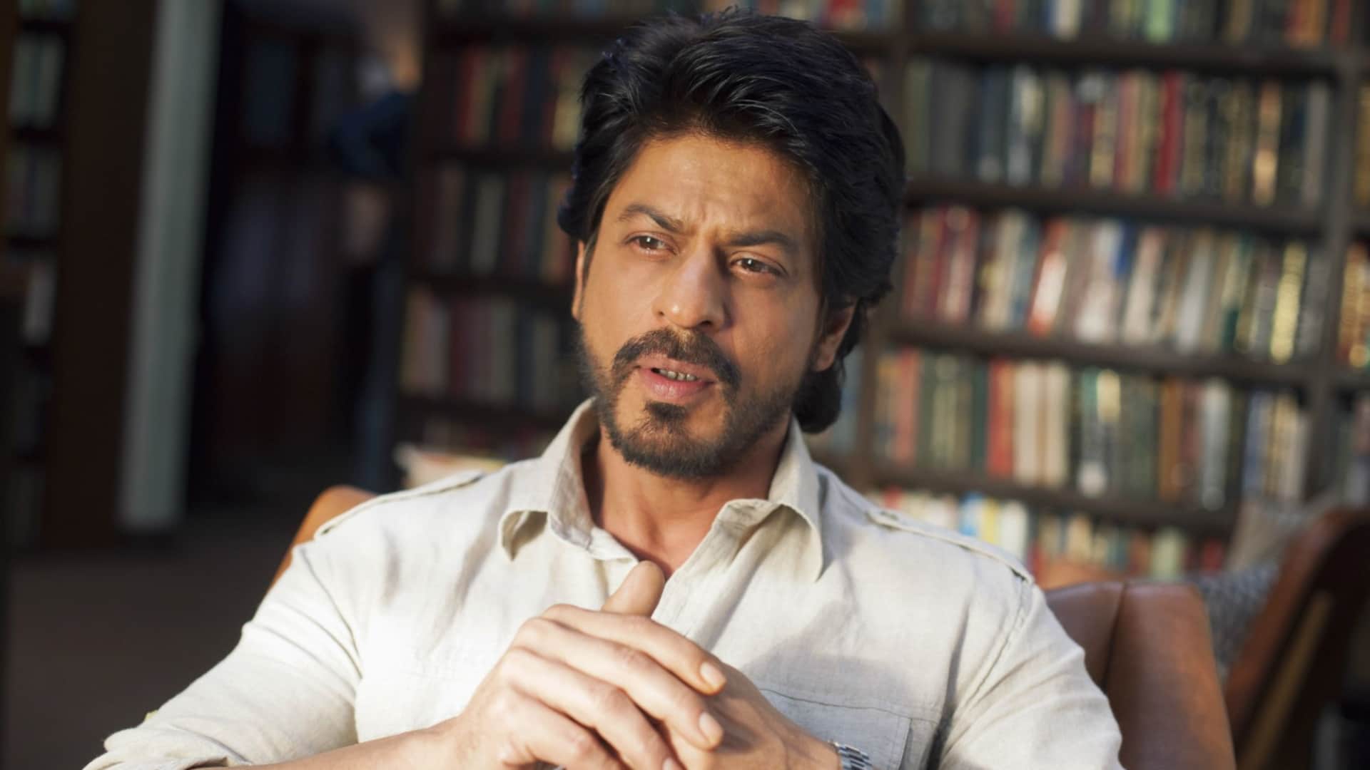 Rahul Gandhi Asked Question About Giving Advise to Politicians by Shah Rukh Khan Actor Gave an amazing Answer