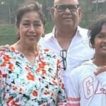 पत्नी शशि और बेटी वंशिका के साथ सतीश कौशिक