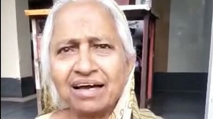 Bihar : लालू के करीबी पूर्व MLA के बेटे की गोली मारकर हत्या, मां ने कहा- पिता ने प्रेम-प्रसंग में करवाया मर्डर बिहार: लालू यादव के करीबी पूर्व विधायक के बेटे दिवाकर की गोली मारकर हत्या, मां बोलीं- पिता का मर्डर हुआ