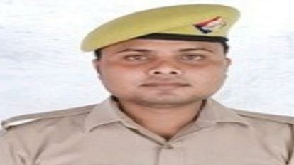 Constable died due to heart attack who posted at Mirzapur SP bungalow