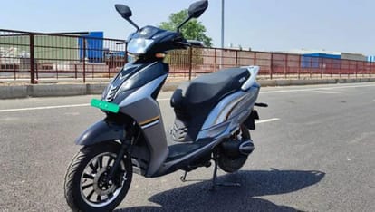 Elesco V1 and V2 electric scooters launched in India Know Price Range Features
