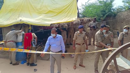 Family destroyed due to character doubt in Kanpur Dehat, husband strangles wife and children, video made befor