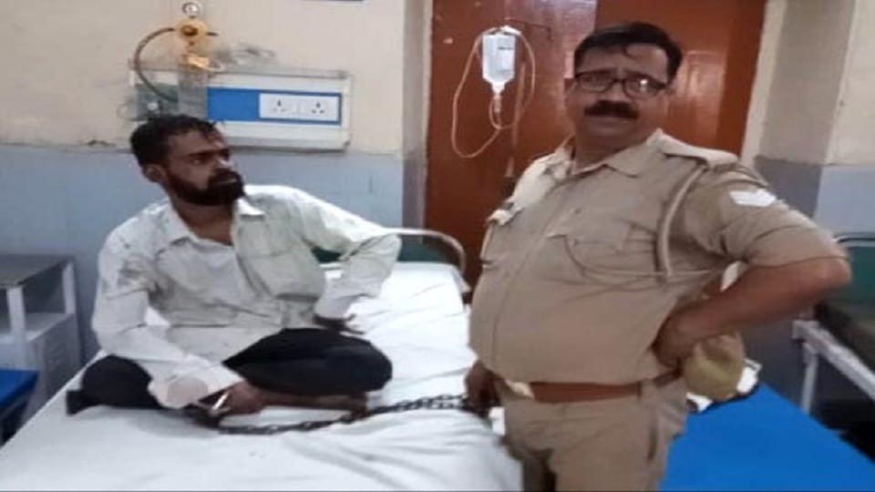 miscreants entered Saraf house to steal attacked the couple