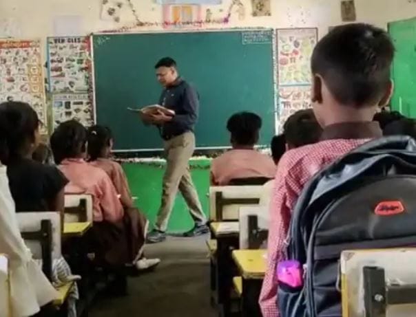 Children will welcome Japanese guests in their language selection of children from 20 school