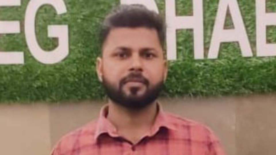 Bareilly Police found missing youth Vikas from chandosi