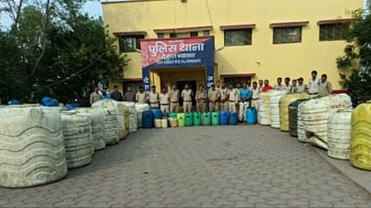 16 locations of liquor mafia raided, Mahua Lahan worth more than 25 lakhs was destroyed