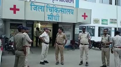 Sidhi News: चुरहट में सात साल की बच्ची से चचेरे भाई ने किया दुष्कर्म, पुलिस ने गिरफ्तार कर बाल सुधारगृह भेजा Cousin raped a seven-year-old girl in Sidhi's Churhat, police sent the accused to a juvenile home