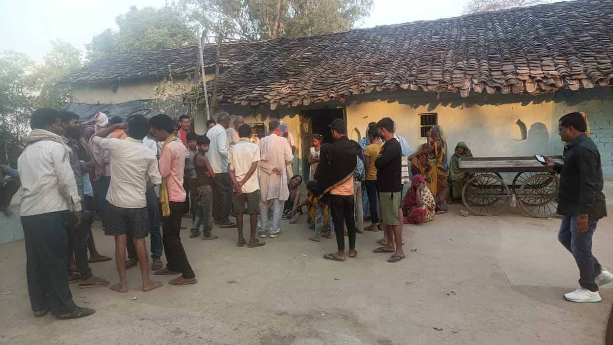 Four members of the same family were killed with sharp weapons in Banda