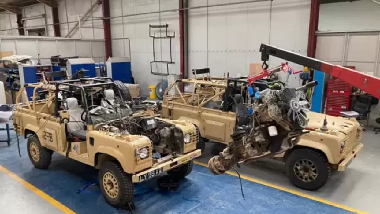 Land Rover Defender Conversion from diesel to electric Know British Army Plans