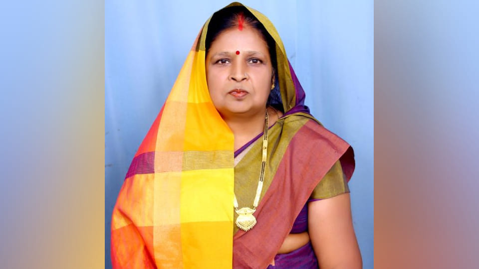 BJP has nominated former chairman wife for post of municipality chairman In Mainpuri
