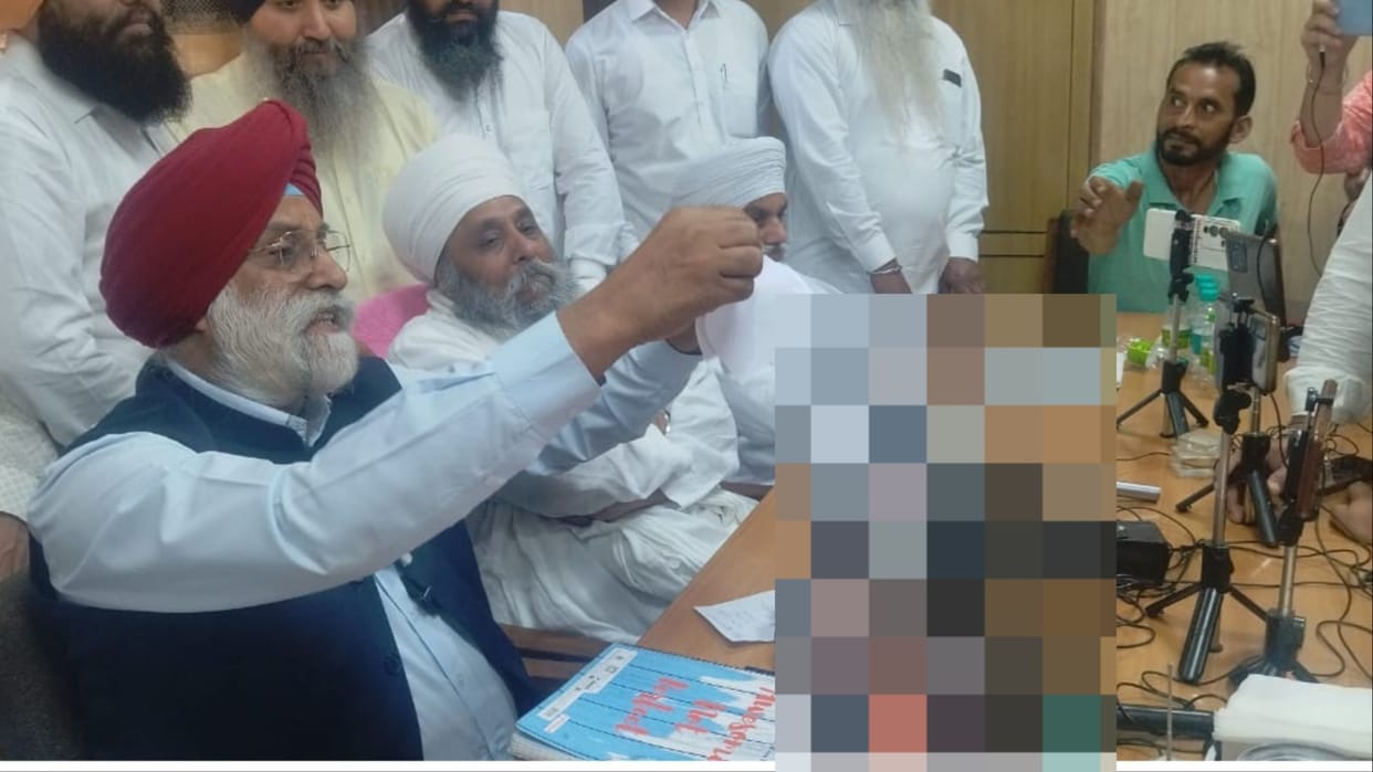 Mahant Karamjit accuse Daduwal and Nalvi of plotting