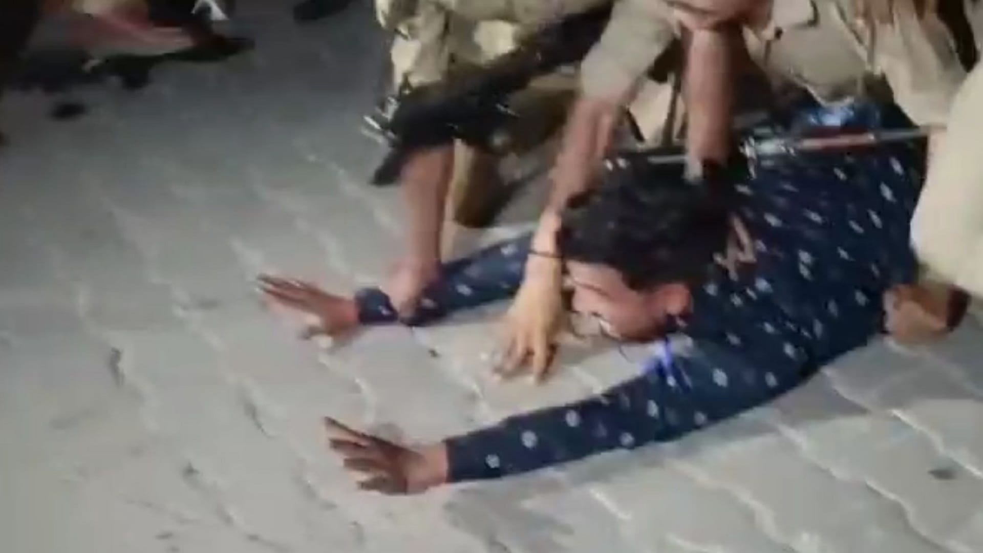 Prayagraj echoed with the crackle of bullets: 20 bullets fired in 18 seconds... and Atik-Ashraf finished