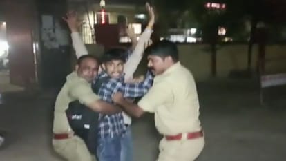 Atiq Ashraf Murder updates cm adityanath took high level meeting police on high alert