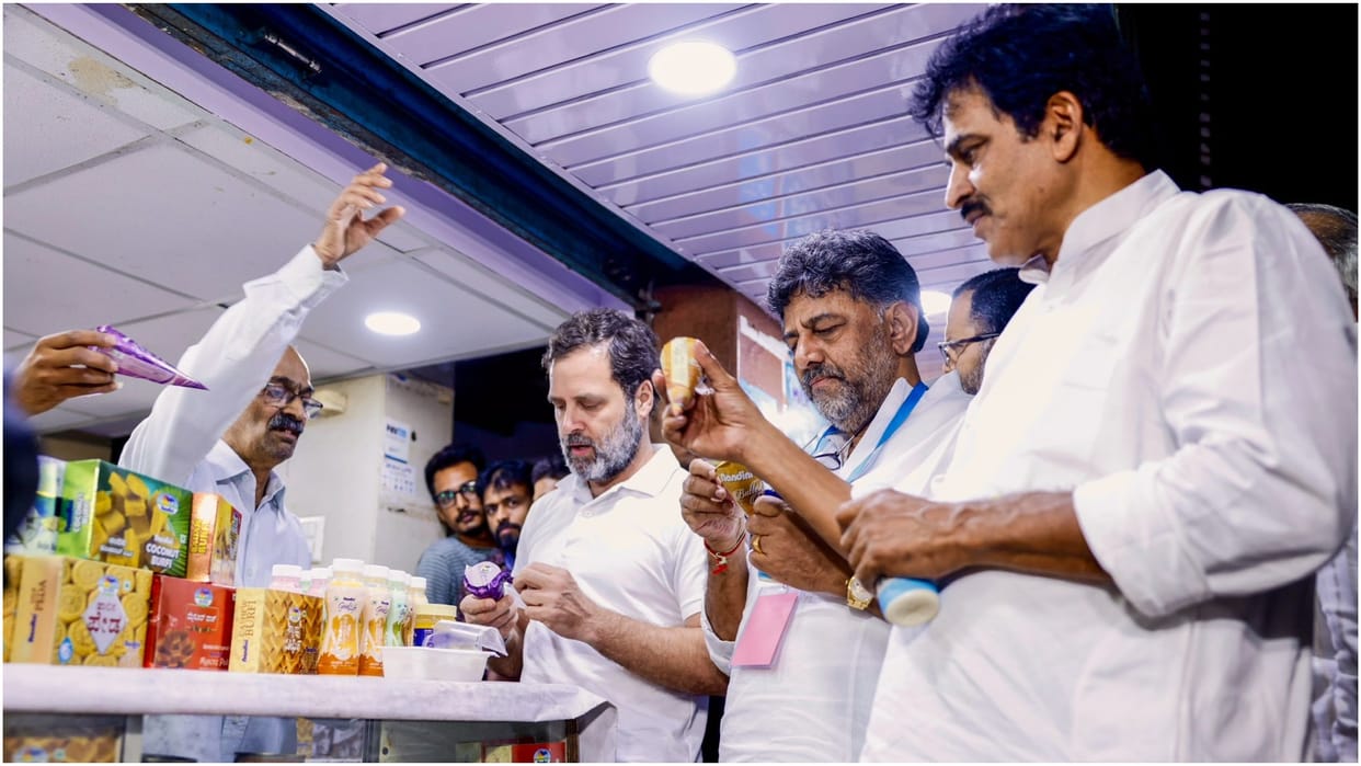 Karnataka Congress leader Rahul Gandhi DK Shivakumar KC Venugopal visited Nandani Milk parlour Amid Amul Row