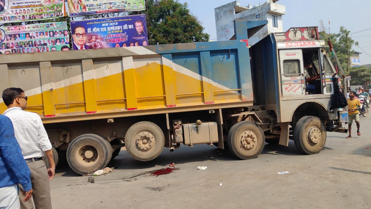 villager dies after being crushed by speeding truck in chhattisgarh sarangarh
