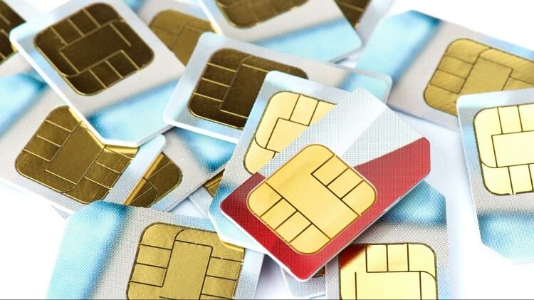 SIM Card Rule: सिम कार्ड बेचने के लिए कराना होगा पुलिस वेरिफिकेशन, नियम नहीं मानने पर 10 लाख का जुर्माना