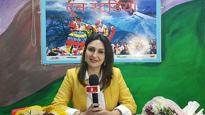 Juhi Babbar: विद लव आपकी सैयारा...से दर्शकों का दिल जीतेंगी जूही, अमर उजाला की 75वीं वर्षगांठ पर पहुंचीं दून Writer and director Juhi Babbar Soni reached Amar Ujala Dehradun Interview Bollywood Entertainment