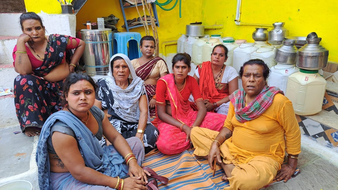 Eunuch hanged in Damoh, mother accused eunuchs of keeping them away from home