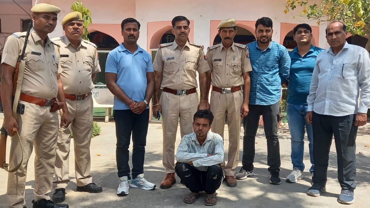 Dausa police arrested one accused with one lakh 16 thousand cash in theft case in HP Gas Agency