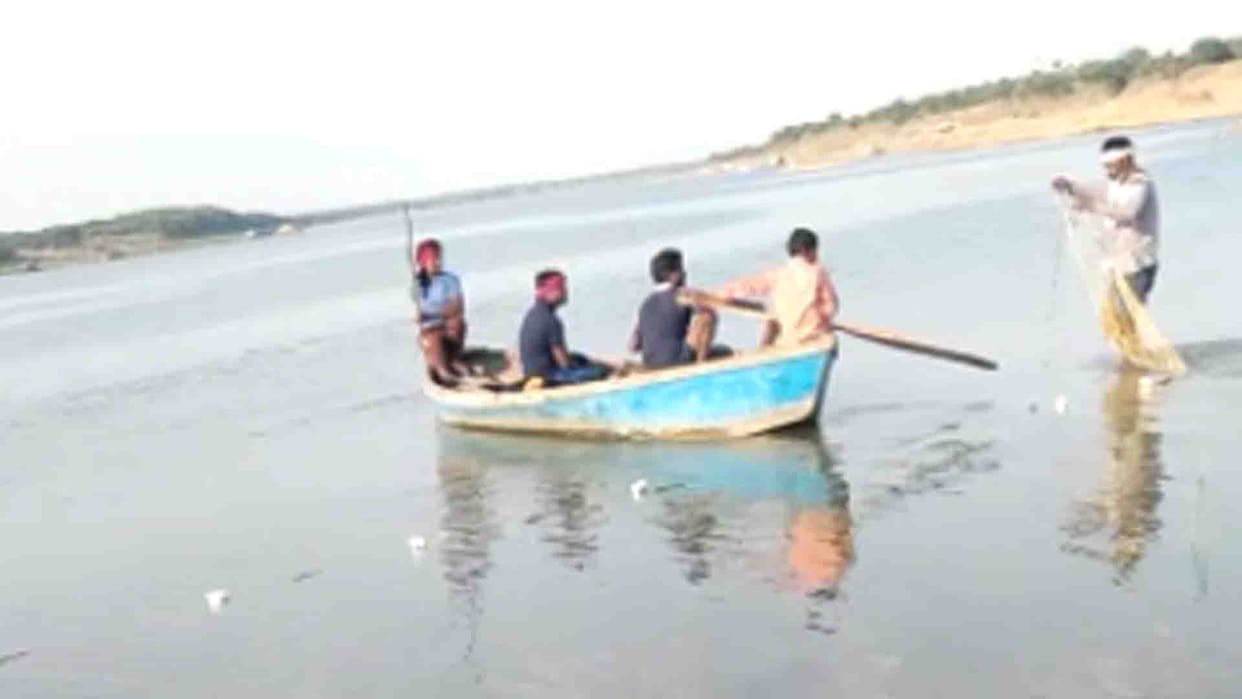 Hamirpur: Two teenagers drowned in Betwa river