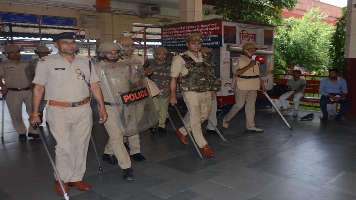 Atiq Ashraf Murder Case: Big action will taken on Akhlaq, security has increased at religious places in Meerut