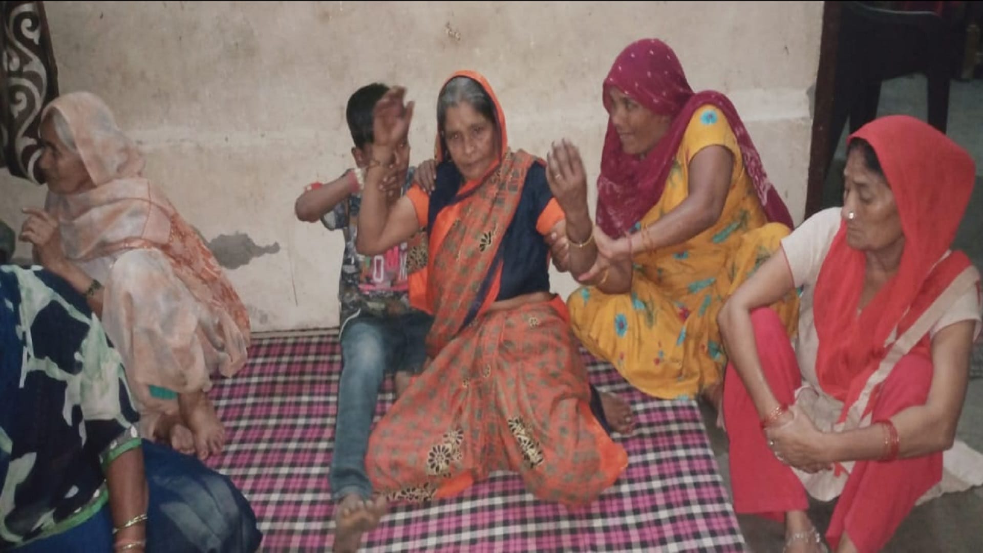 BJP leader Deepak Saini died by consuming poison after not getting the ticket and mother said to return my son