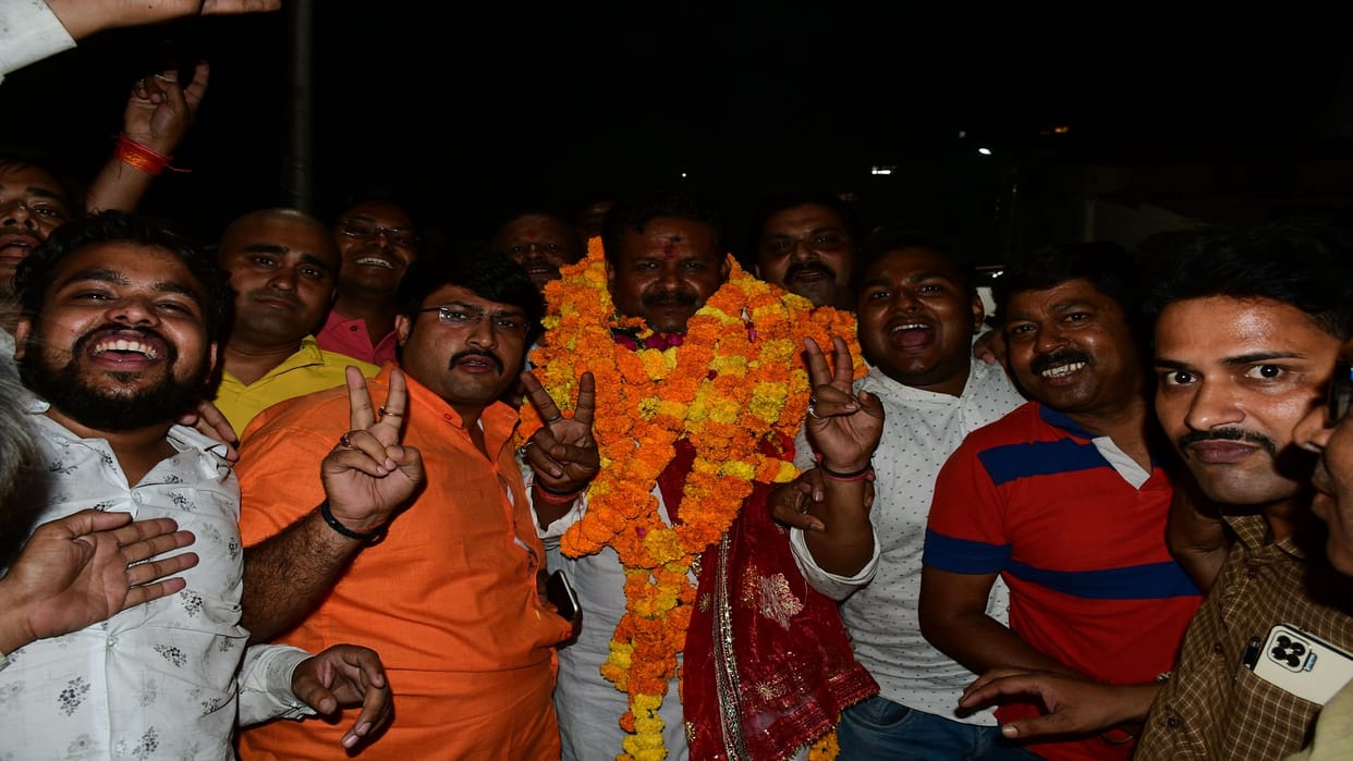 BJP expressed confidence in Ganesh Kesarwani for mayor, Abhilasha Gupta ticket cut