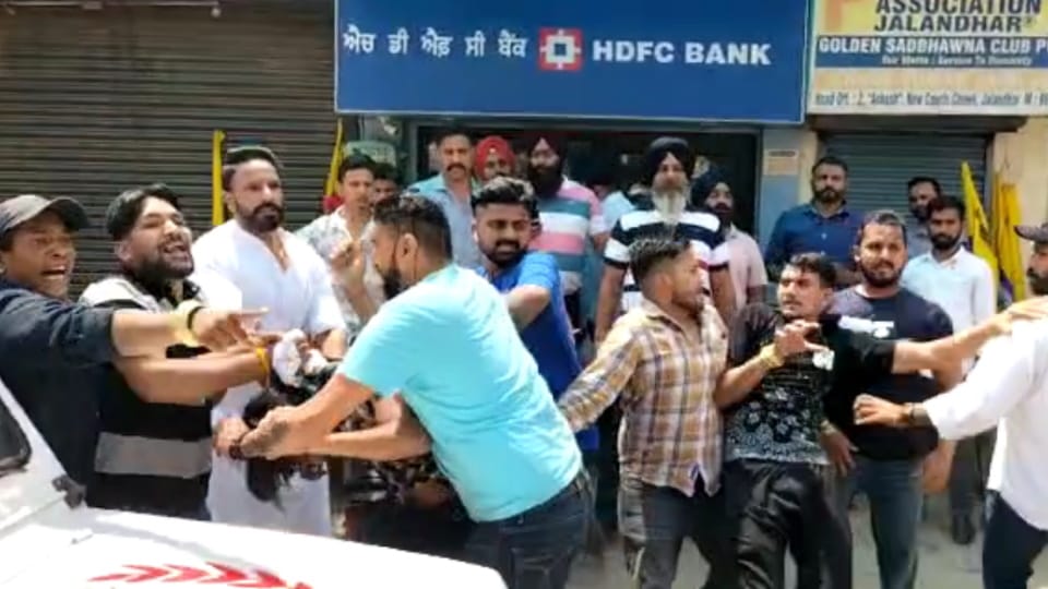 Jalandhar By-Poll: Aam aadmi party candidate Sushil Rinku files nomination