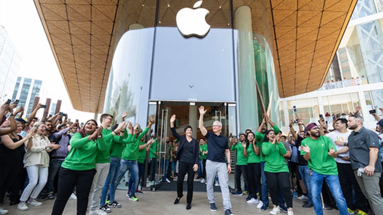 Apple Store rent Apple will pay Rs lakhs rent of every month to the Ambani family
