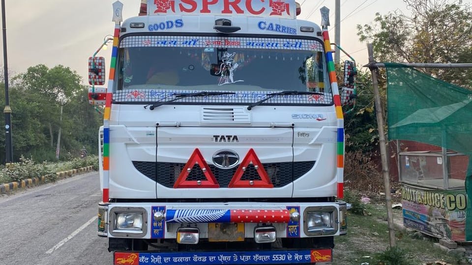 Kurukshetra: CM Flying caught overloaded vehicles