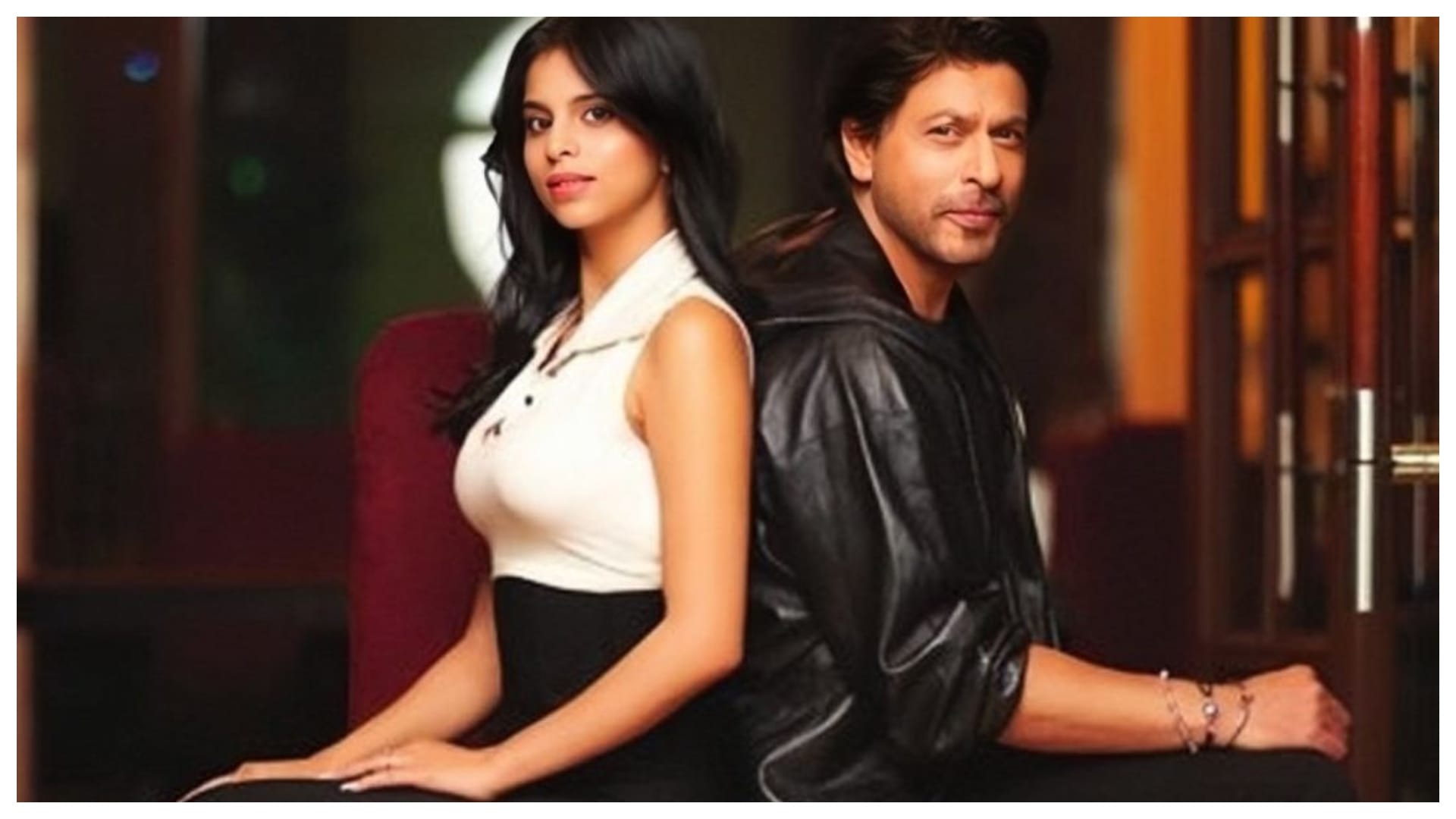 Shah Rukh Khan Family Photo with wife Gauri Aryan Abram And Daughter suhana goes viral on social Media