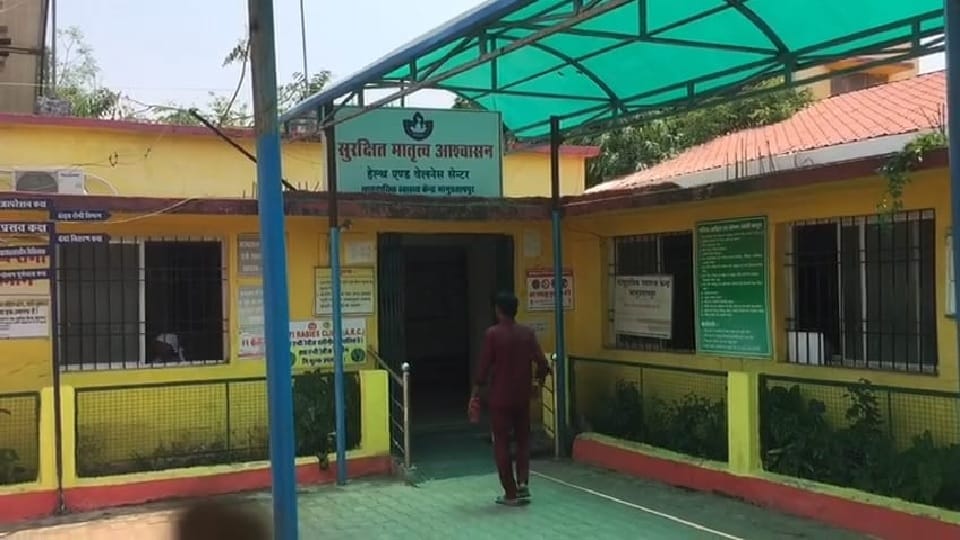 Corona patient kept among normal patients in Medical College Dimrapal