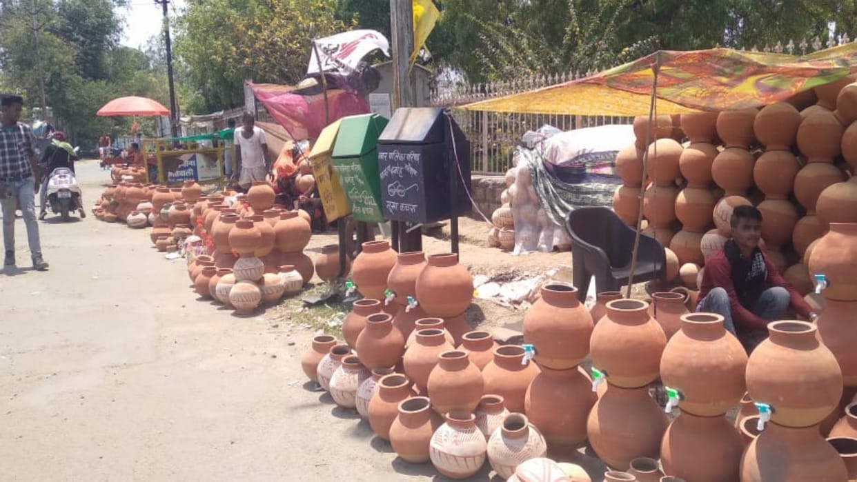 Tuesday was the hottest day of the year in Damoh, temperature reached 43 degrees