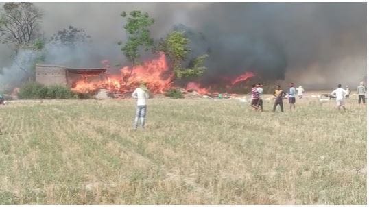 Houses of 50 people burnt to ashes, 10 goats scorched alive, hundreds of people homeless, will be shocked to s