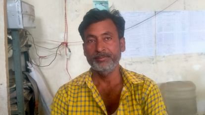 Bihar News : राजमिस्त्री को वीडियो बनाते महिला ने पकड़ा, फिर मोबाइल के डिलीट वीडियो रिकवर हुए तो खुल गया राज बिहार: बाथरूम में नहा रही महिला का वीडियो बना रहा राजमिस्त्री रंगे हाथ पकड़ा गया, मोबाइल में मिला स्टॉक