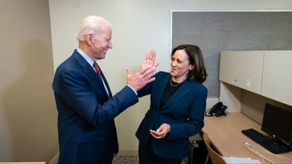 US: अमेरिकी राष्ट्रपति और उपराष्ट्रपति के टैक्स रिटर्न आए सामने, कितनी है दोनों की कमाई? जानें US President Joe Biden and Vice President Kamala Harris Tax returns filing show their total earnings news and